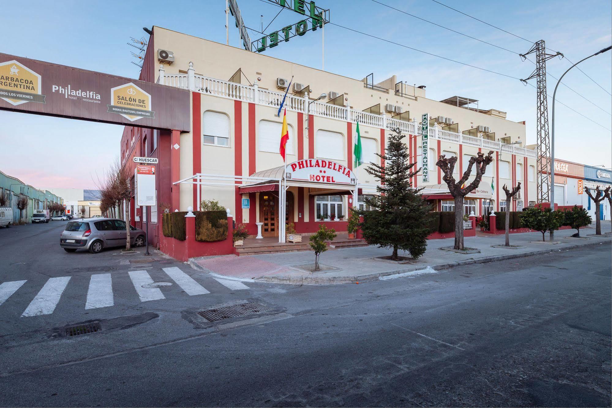 Hotel Philadelfia Peligros Eksteriør billede